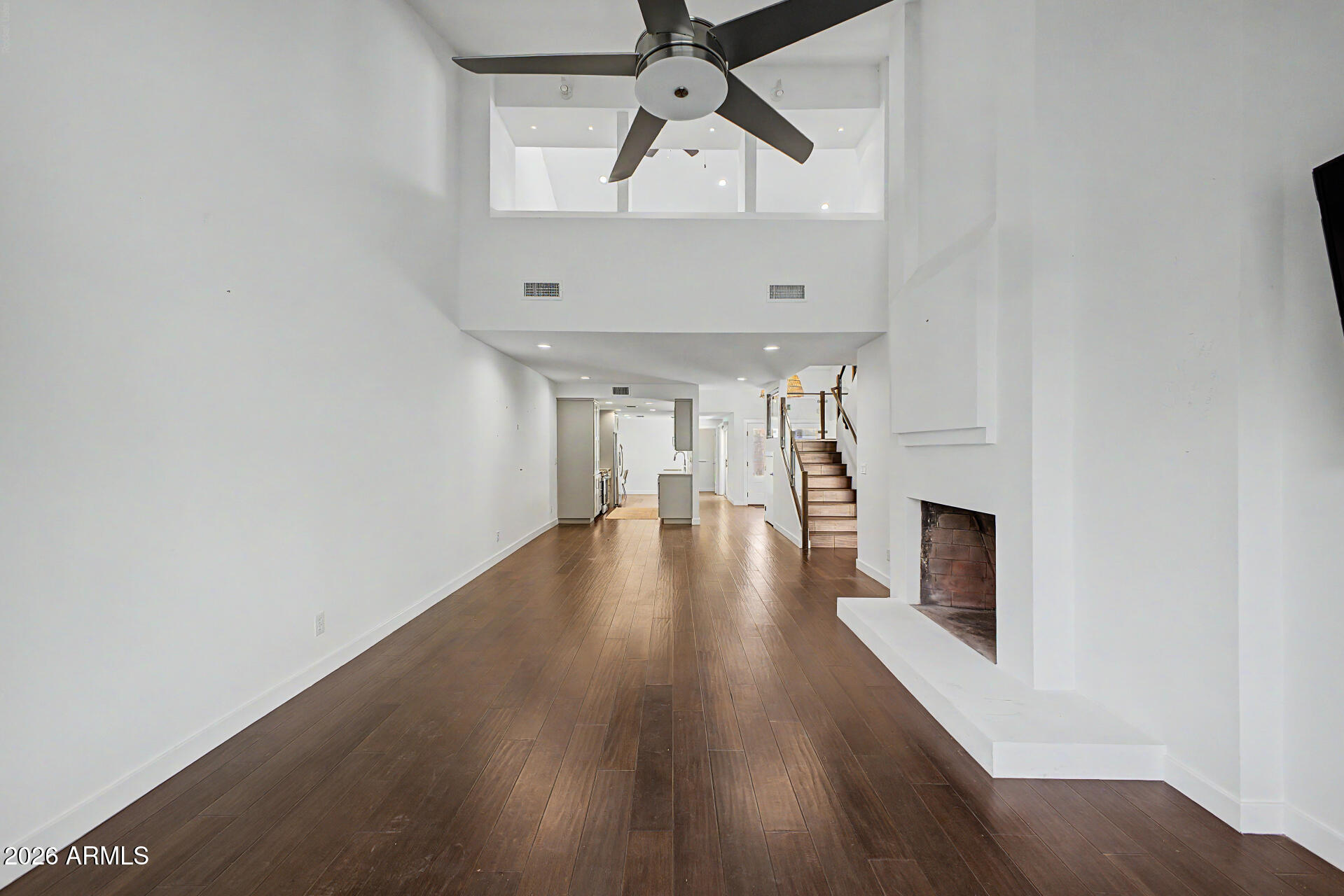 4446 East Camelback Road, Unit 104 Phoenix, AZ 85018 - Photo 8 of 60 08-Camelback