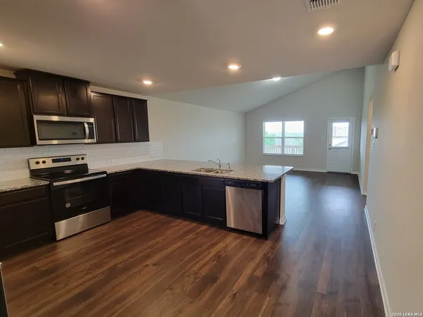 $1,850 | 1737 Rocky Rise, San Antonio, TX 78245