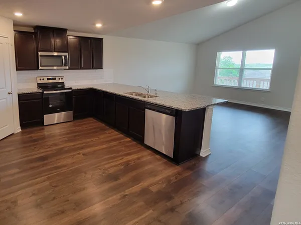 $1,850 | 1737 Rocky Rise, San Antonio, TX 78245