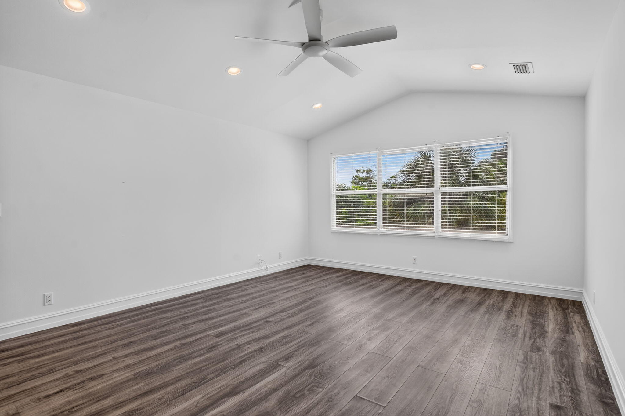 23338 La Vida Way Boca Raton, FL 33433 - Photo 23 of 52 Primary Bedroom
