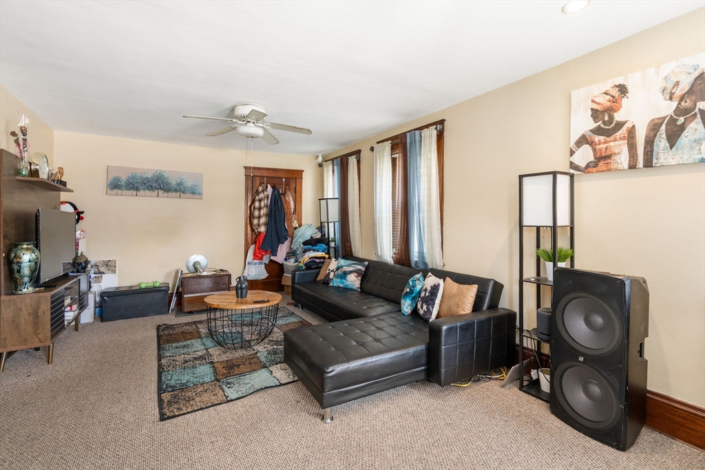 31 Chrome Street Worcester, MA 01604 - Photo 17 of 41