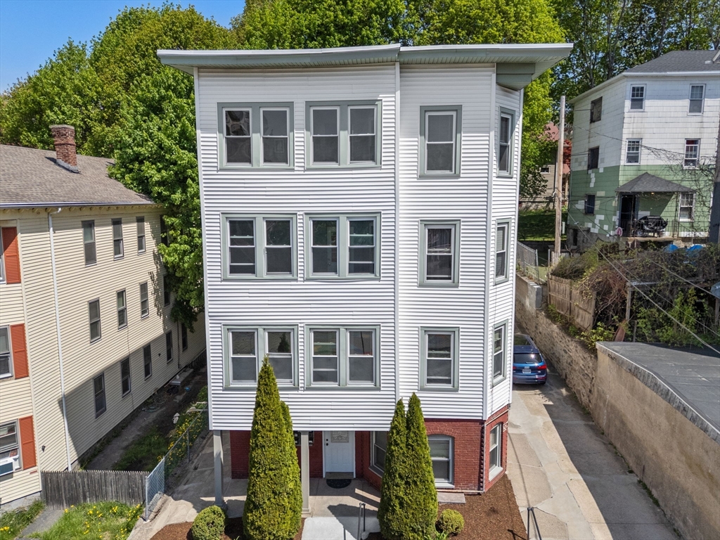 31 Chrome Street Worcester, MA 01604 - Photo 2 of 41