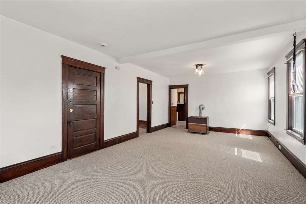 31 Chrome Street Worcester, MA 01604 - Photo 23 of 41