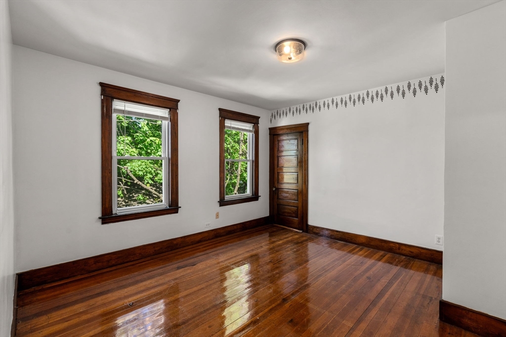 31 Chrome Street Worcester, MA 01604 - Photo 31 of 41