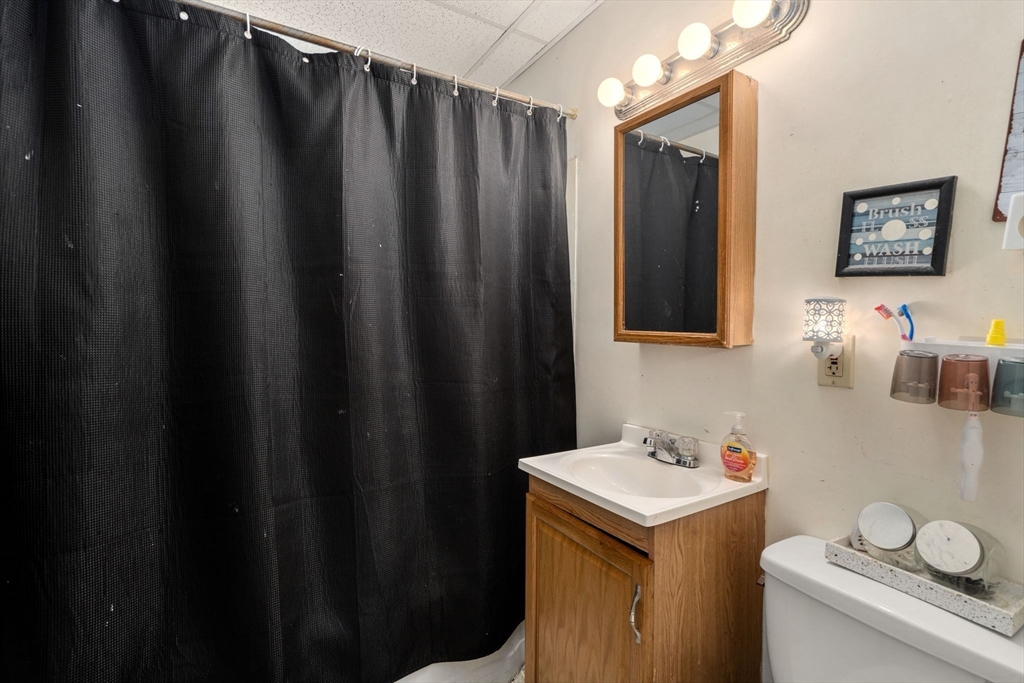 31 Chrome Street Worcester, MA 01604 - Photo 37 of 41