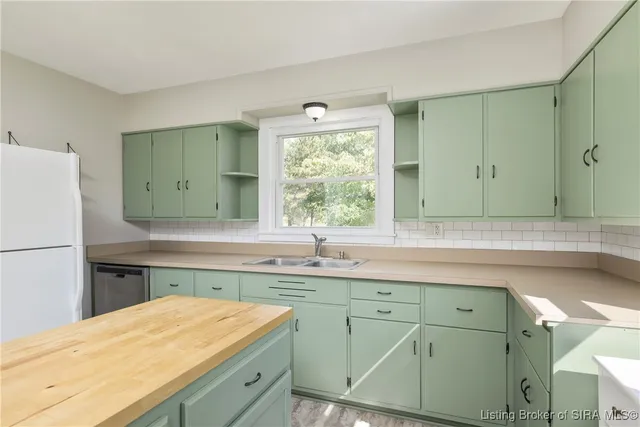 $285,000 | 3860 Corydon Ramsey Road Northwest, Corydon, IN 47112