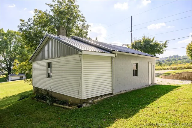 $285,000 | 3860 Corydon Ramsey Road Northwest, Corydon, IN 47112