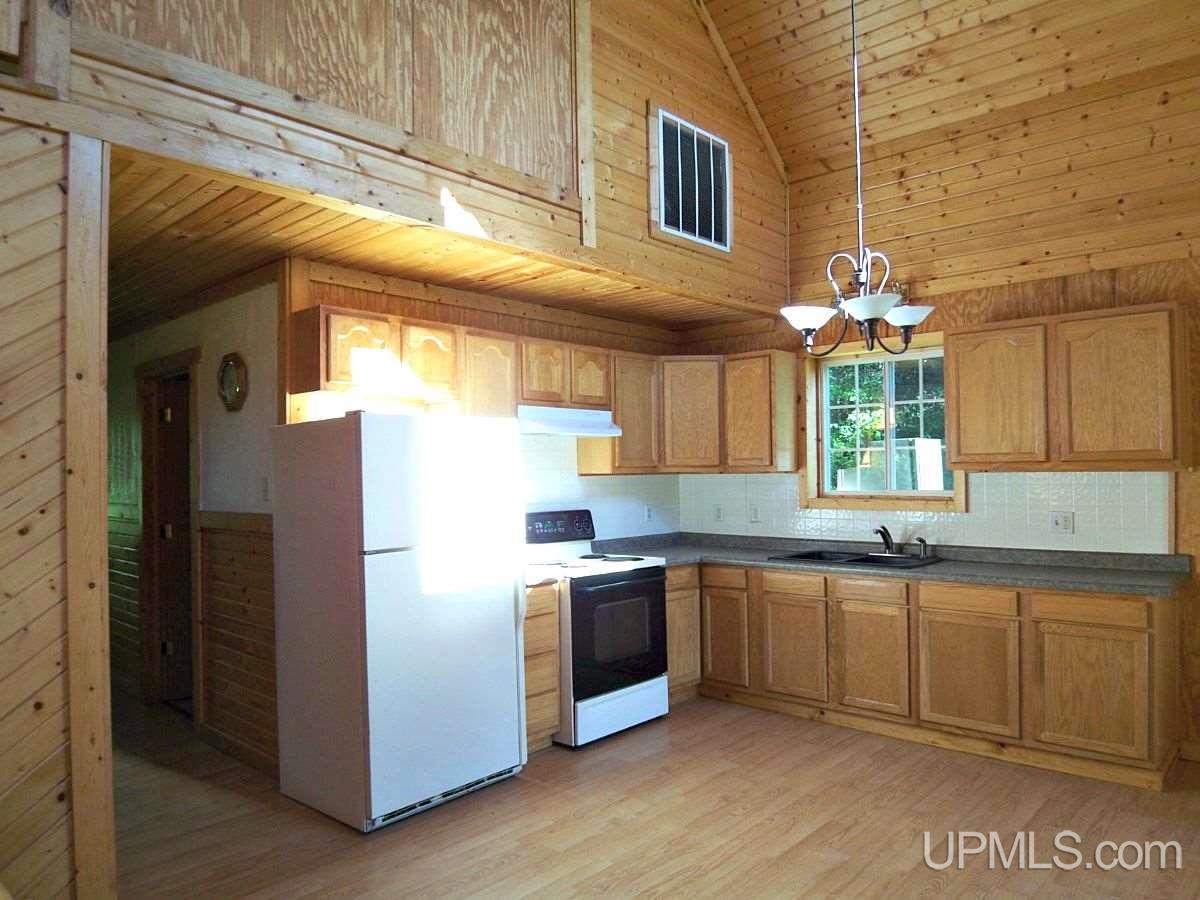 17835 North Holmes Junction Plat Road West Pembine, WI 54156 - Photo 2 of 29