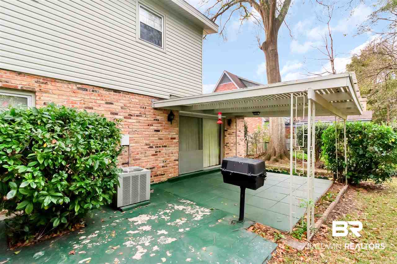 402 Coventry Way Mobile, AL 36606 - Photo 7 of 39