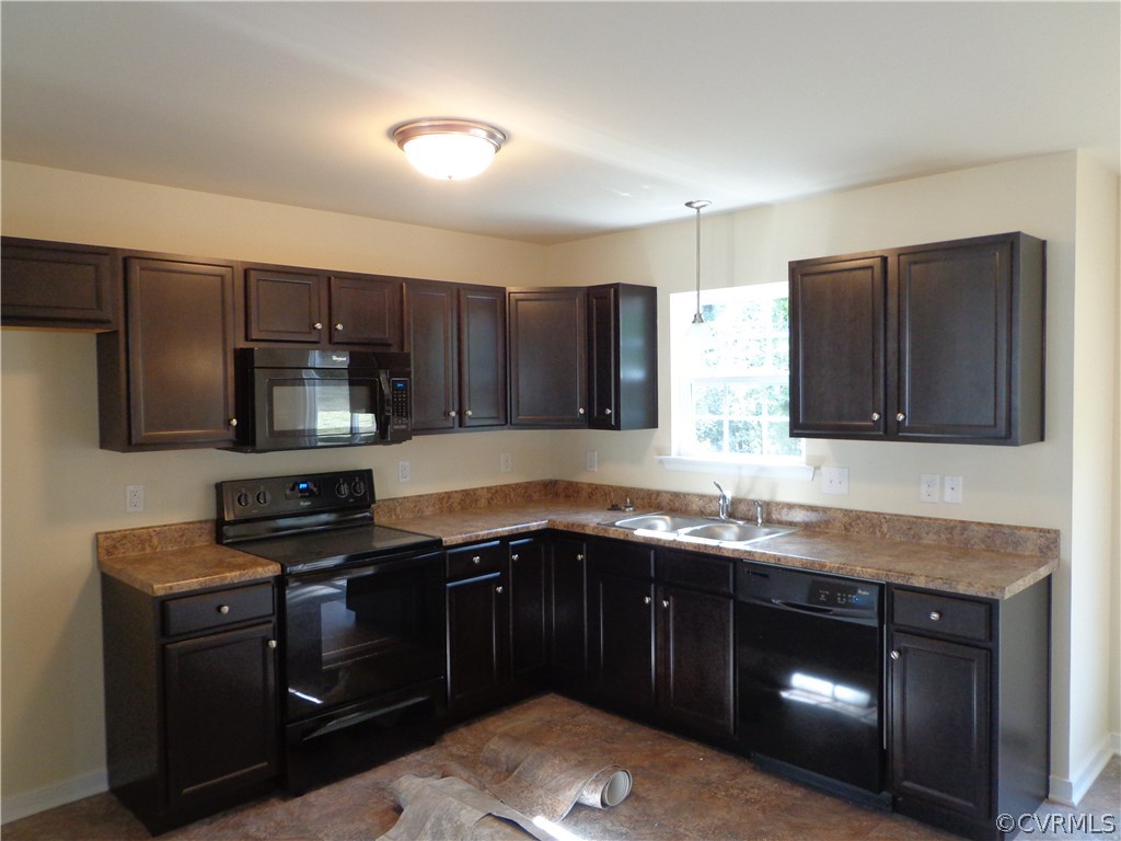 9700 Gdn Rdg Trace Chesterfield, VA 23832 - Photo 2 of 10