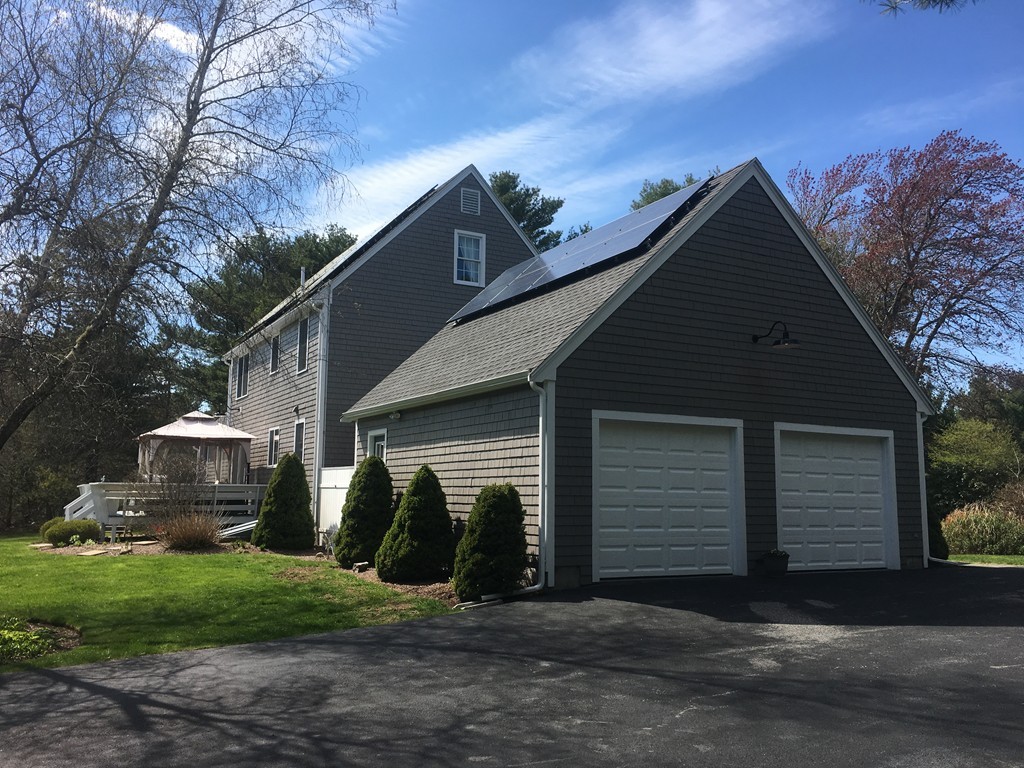 40 Paula Road Plymouth, MA 02360 - Photo 3 of 30 Gallery Image 3