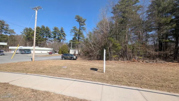 $225,000 | 7 State Route 9, Queensbury, NY 12804