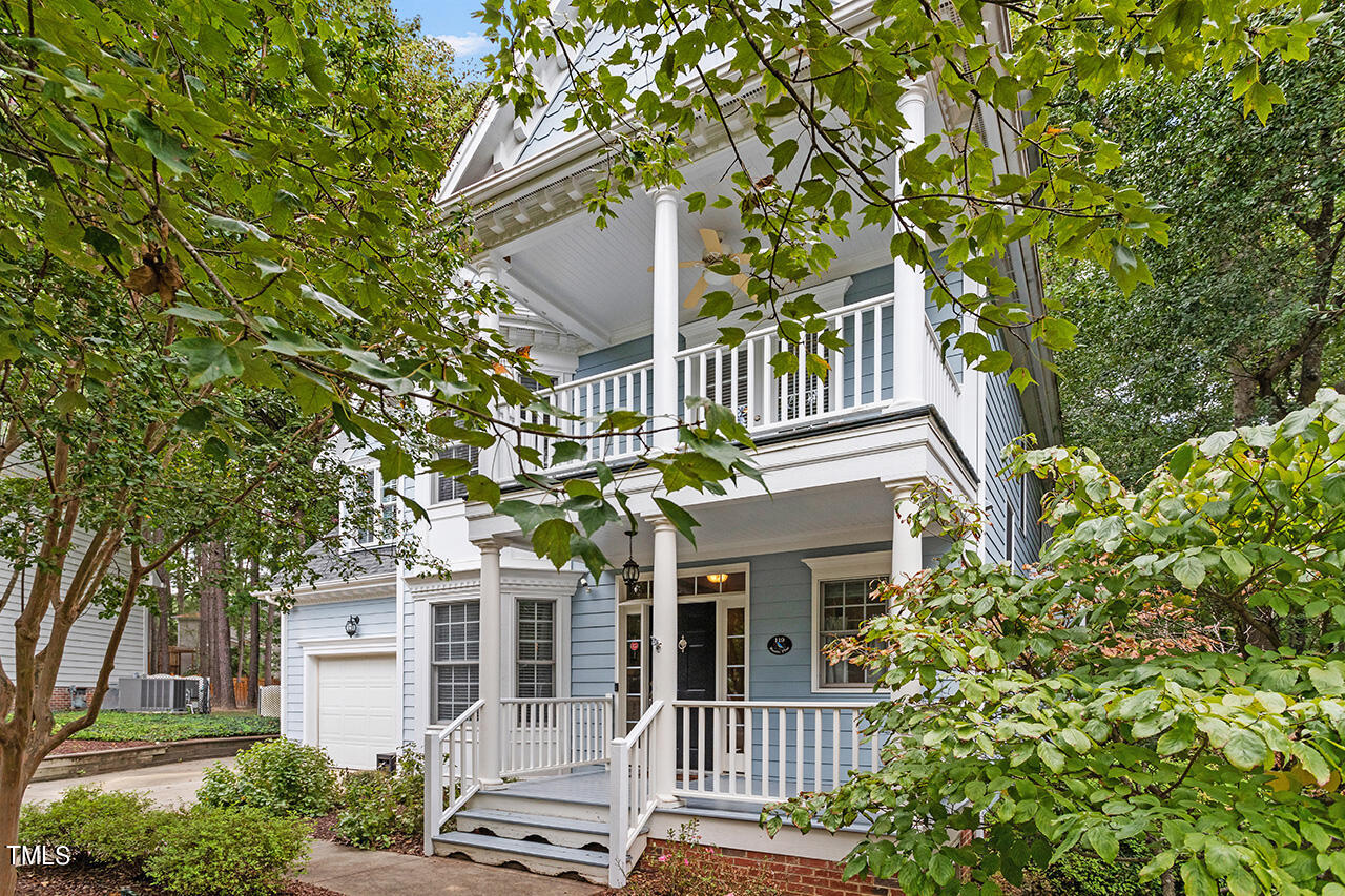 119 Rustic Pine Court Apex, NC 27502 - Photo 2 of 36 119 Rustic Pine Court_03