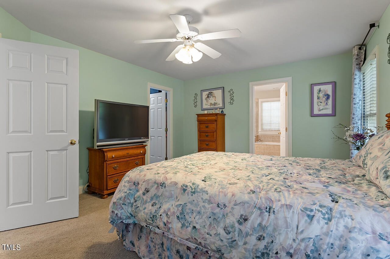 119 Rustic Pine Court Apex, NC 27502 - Photo 22 of 36 119 Rustic Pine Court_31