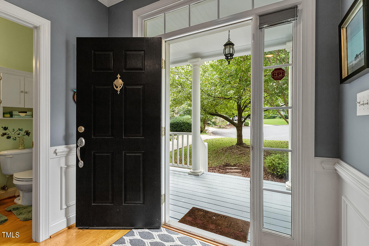 119 Rustic Pine Court Apex, NC 27502 - Photo 5 of 36 119 Rustic Pine Court_10