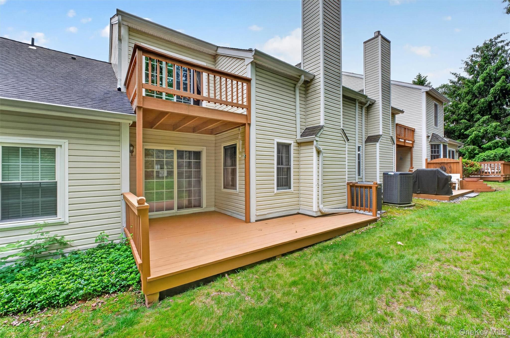 40 Spruce Ridge Drive Fishkill, NY 12524 - Photo 30 of 35