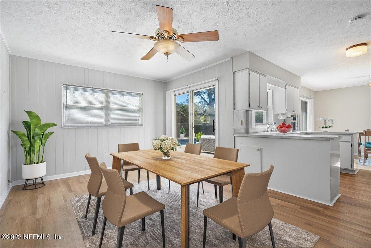 218 Neptune Road Orange Park, FL 32073 - Photo 7 of 31 Virtually Enhanced DR/FR Setting