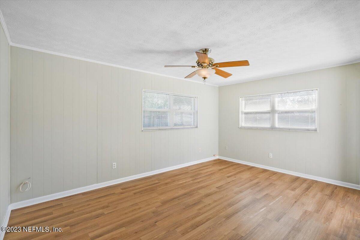 218 Neptune Road Orange Park, FL 32073 - Photo 9 of 31 Dining Room/ Family Room