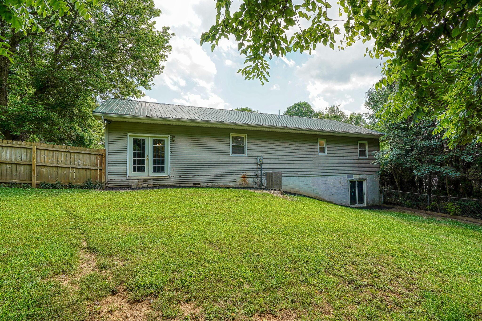 9030 Heigle Road Southwest Stoutsville, OH 43154 - Photo 49 of 55 9030 Heigle Rd (7)