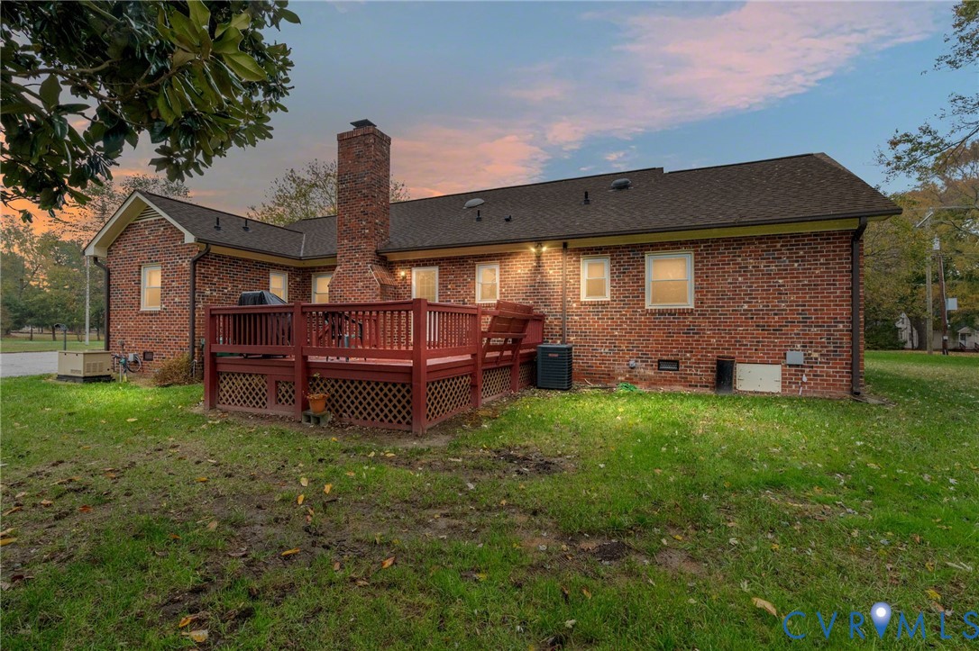 6163 White Oak Road Sandston, VA 23150 - Photo 39 of 39 a house view with a garden space