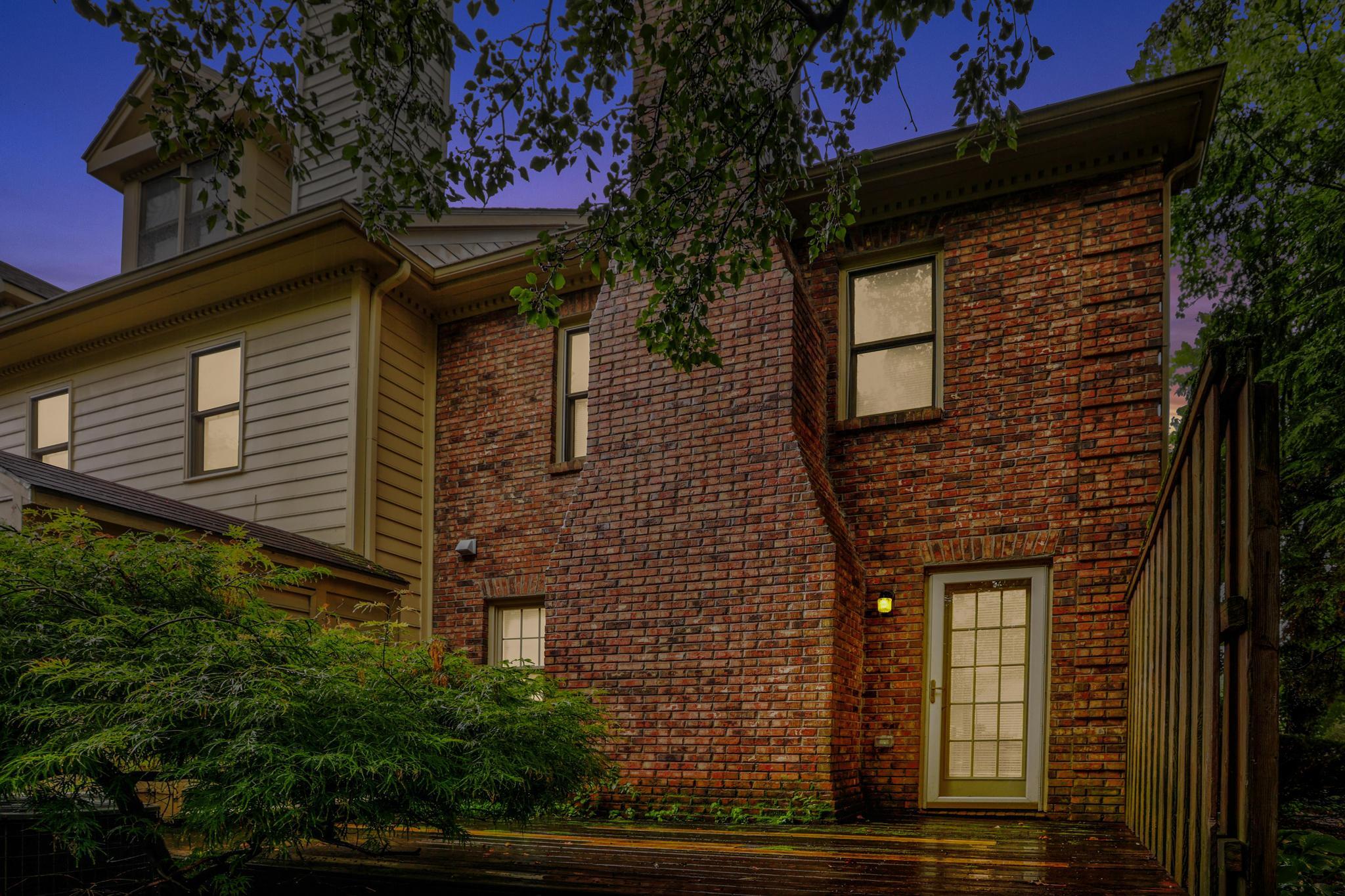 260 Old Mt Tabor Road, Unit 1 Lexington, KY 40502 - Photo 8 of 28 DM3A4680_1_2