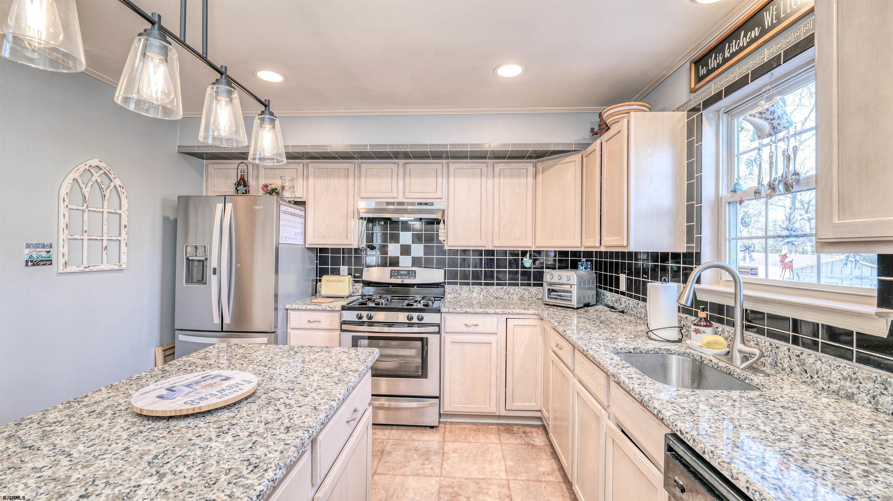 313 Broad Street Northfield, NJ 08225 - Photo 11 of 33