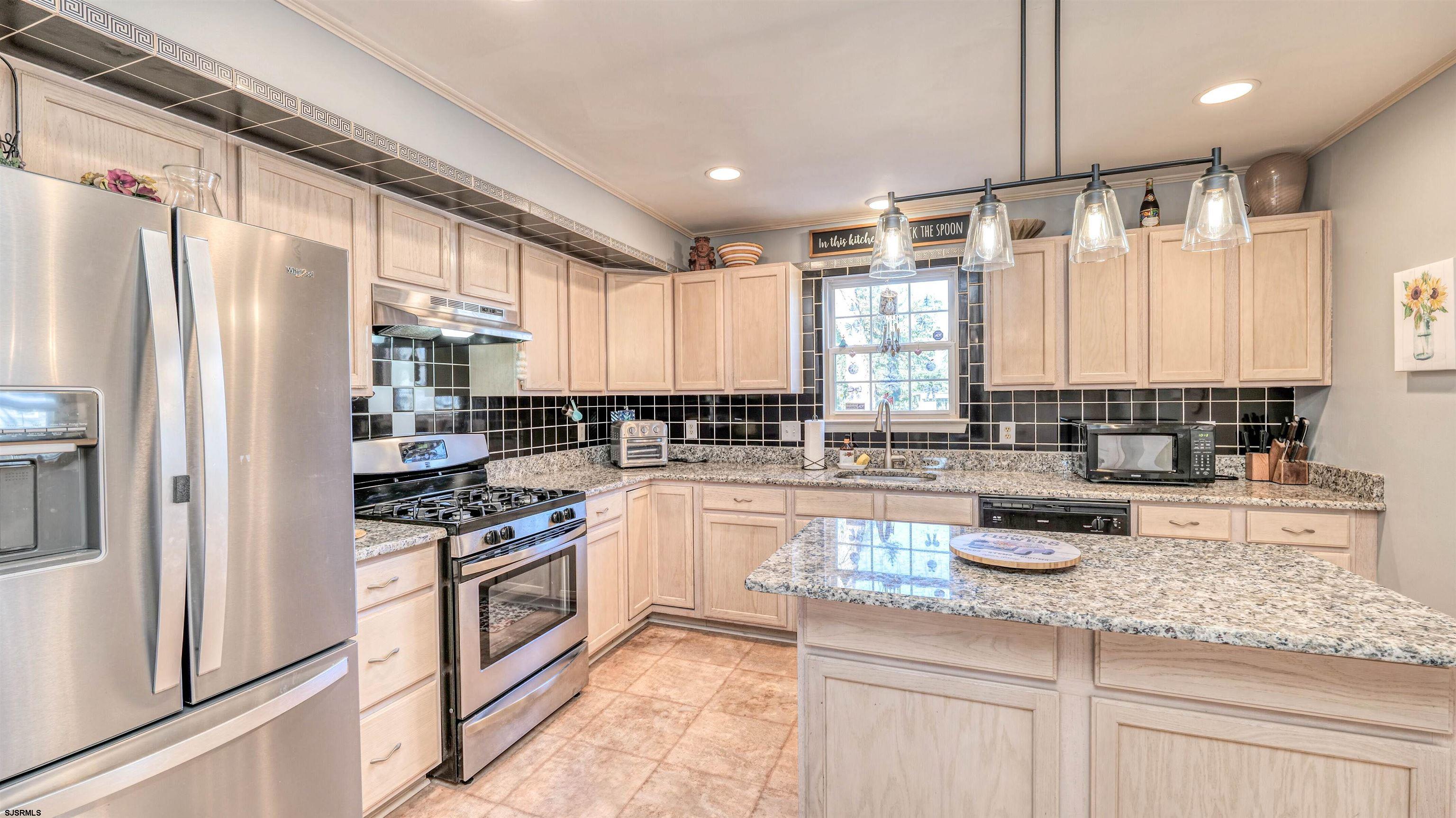 313 Broad Street Northfield, NJ 08225 - Photo 10 of 33