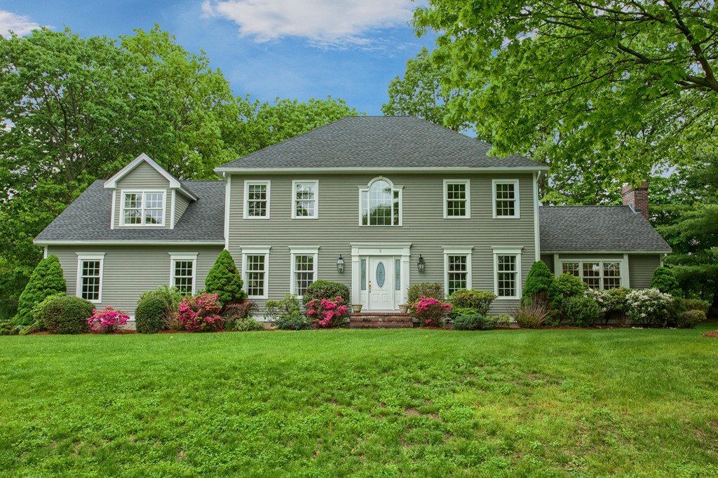 2 Round Table Road Shrewsbury, MA 01545 - Photo 1 of 26 Gallery Image 1