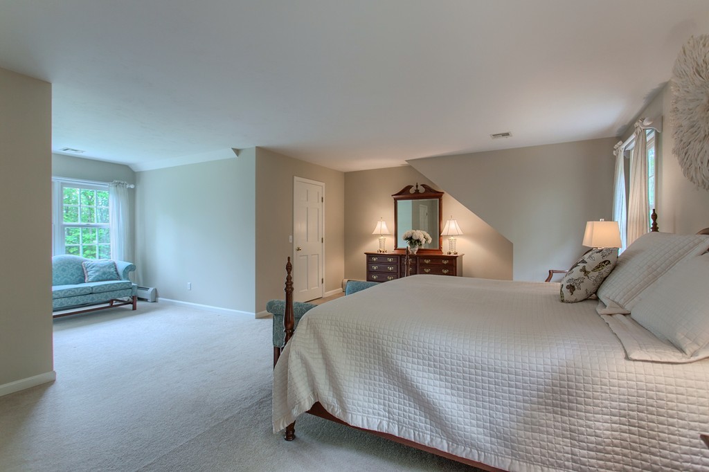 2 Round Table Road Shrewsbury, MA 01545 - Photo 14 of 26 Gallery Image 14
