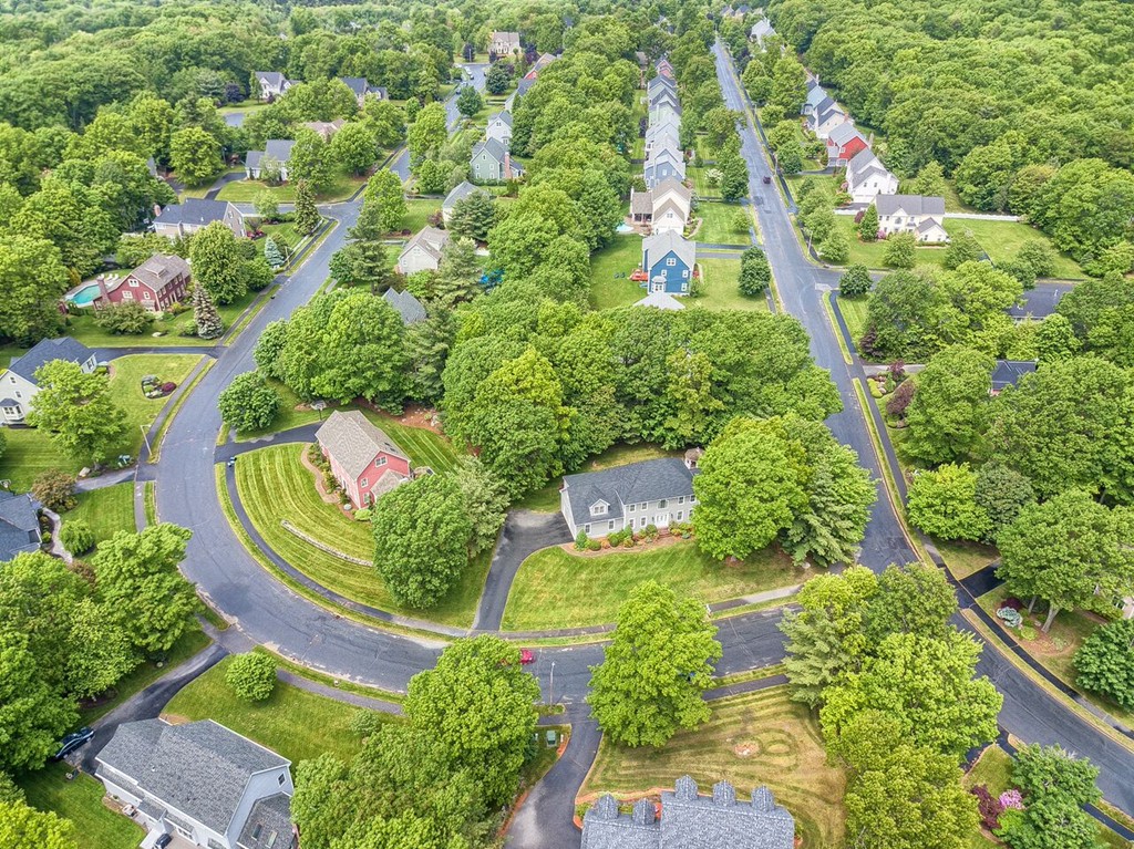 2 Round Table Road Shrewsbury, MA 01545 - Photo 26 of 26 Gallery Image 26