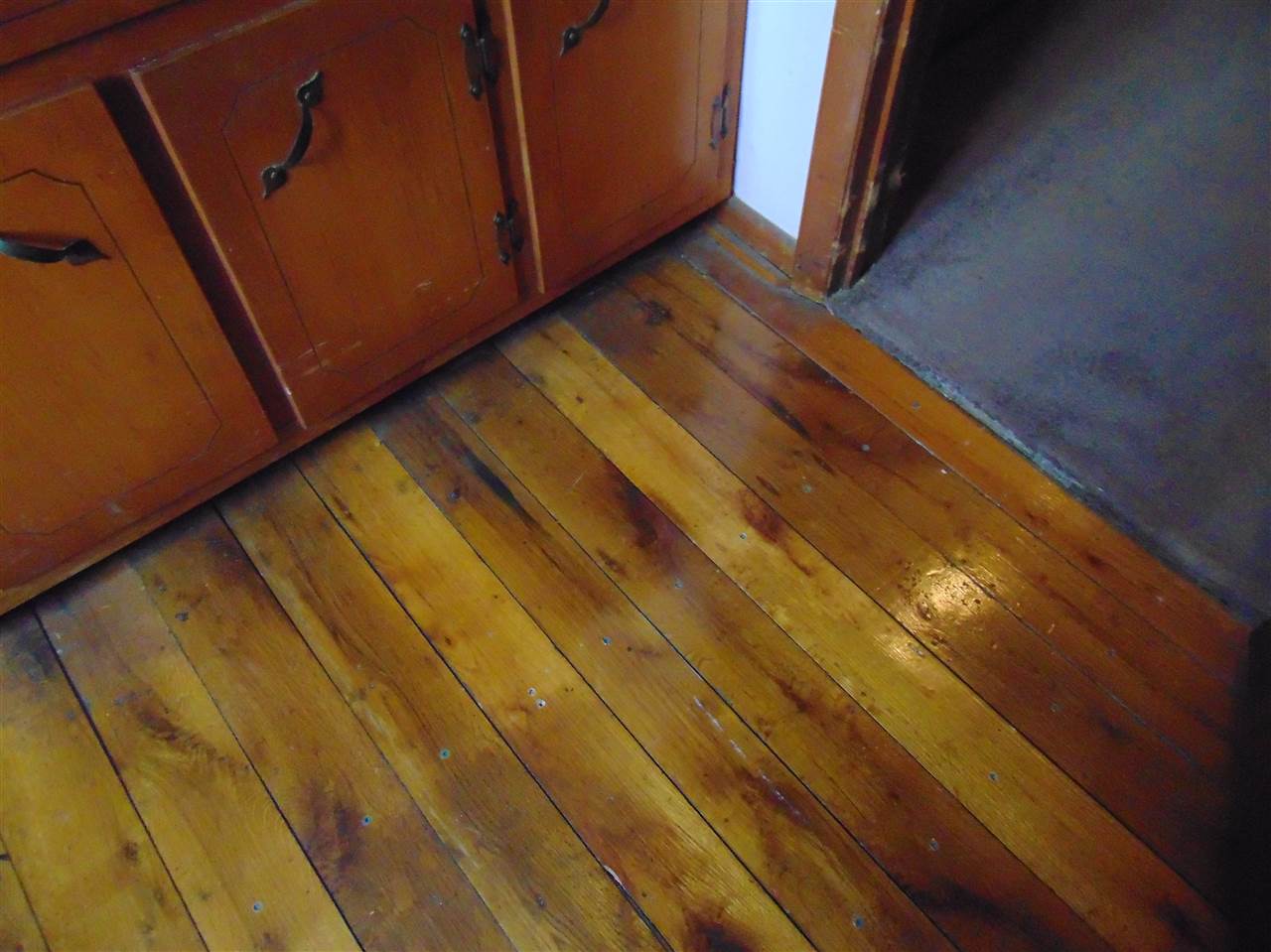 260 Hardin Road Roundhill, KY 42275 - Photo 7 of 27 Gallery Image 7