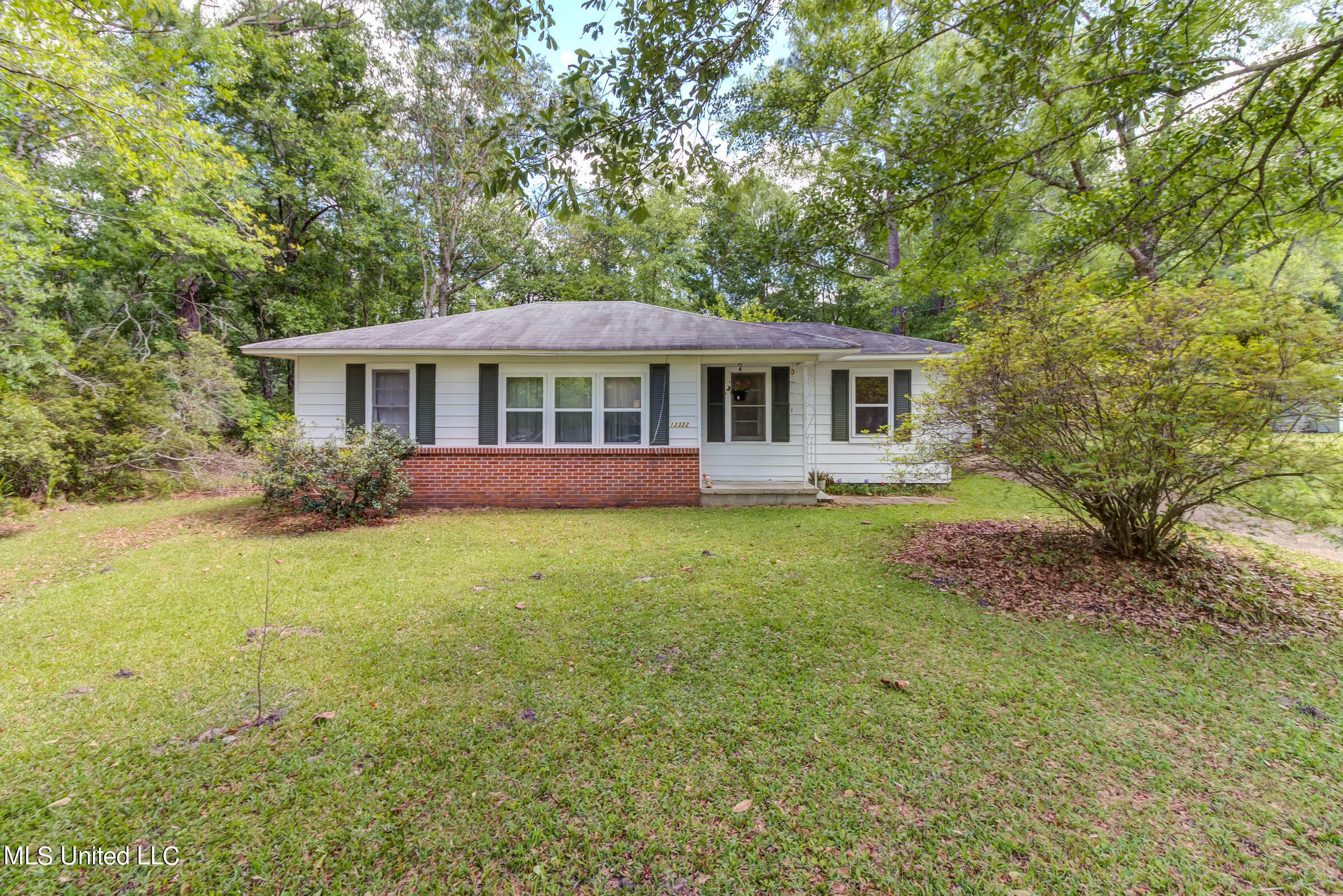 12322 Salisbury Road Gulfport, MS 39503 - Photo 4 of 33 12322 Salisbury Rd (4)