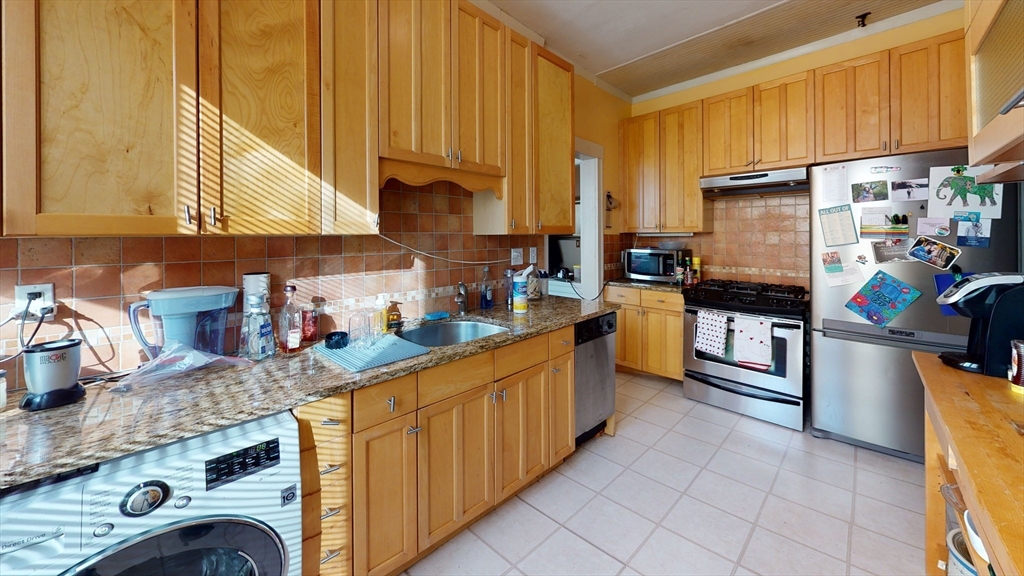 129 Chiswick Road, Unit 11 Boston, MA 02135 - Photo 1 of 11