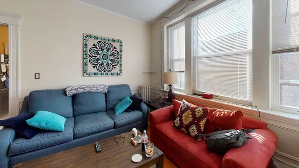 $3,050 | 129 Chiswick Road, Unit 11, Boston, MA 02135