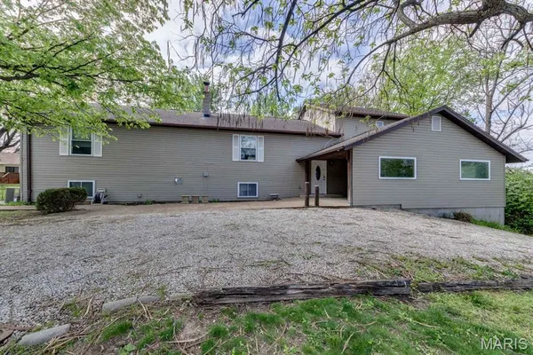 $3,500 | 416 Spears Street, St. Louis, MO 63127