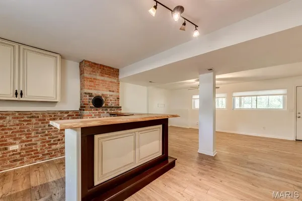 $3,500 | 416 Spears Street, St. Louis, MO 63127
