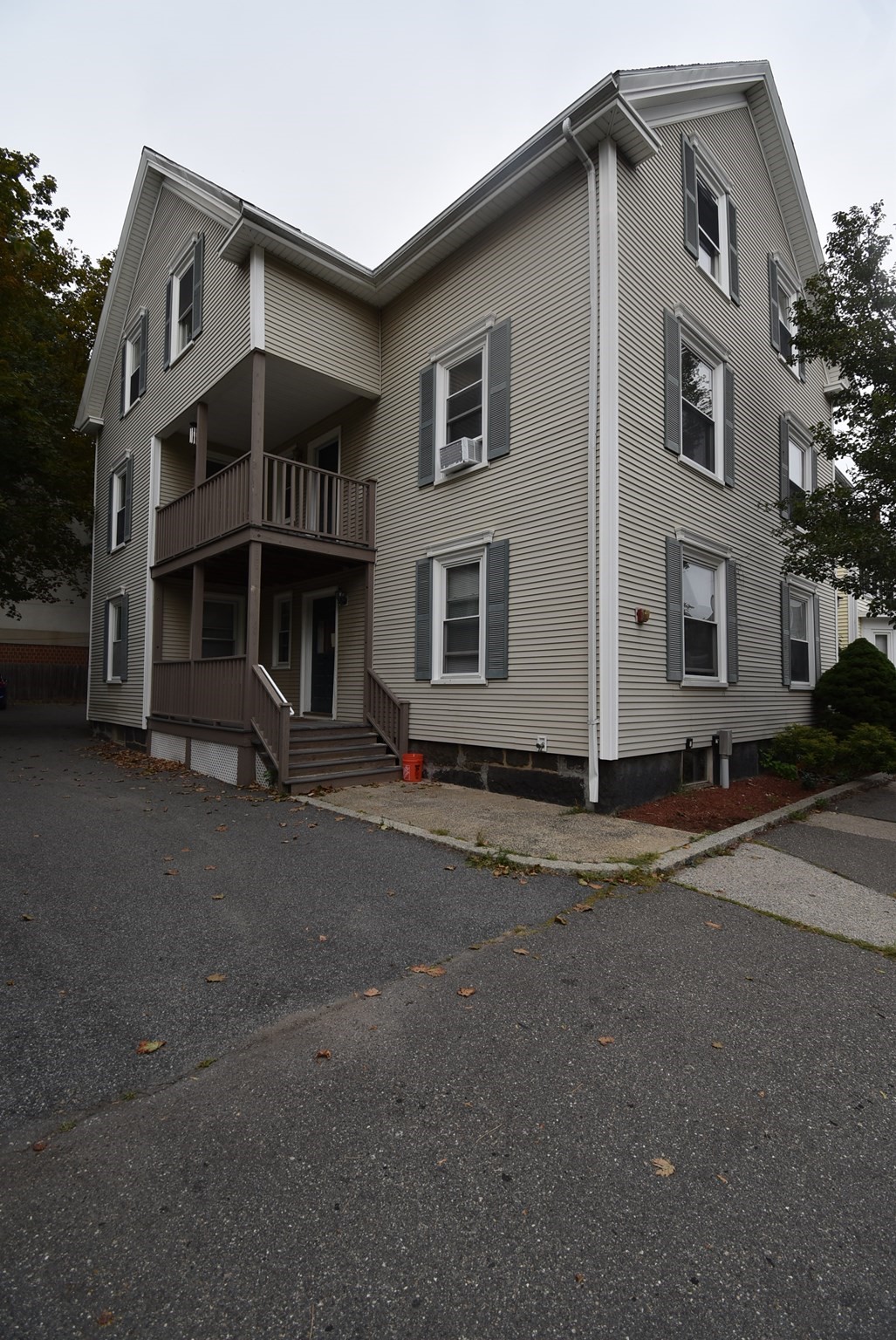 23 Bow Street, Unit 3 Beverly, MA 01915 - Photo 1 of 1 Gallery Image 1