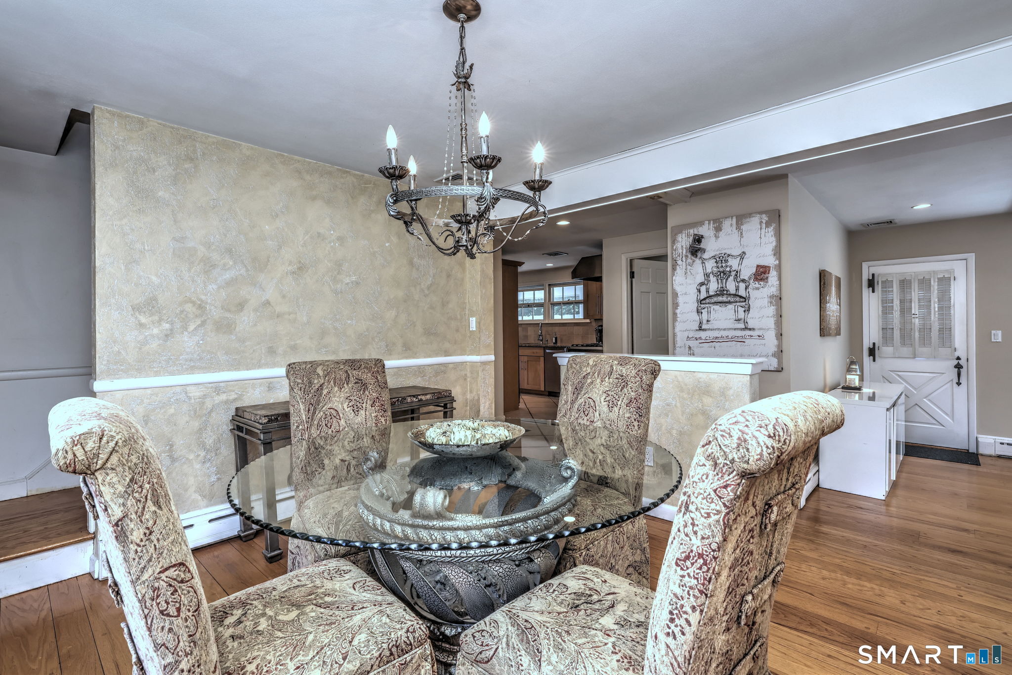 1085 Dunbar Hill Road Hamden, CT 06514 - Photo 9 of 39 Gallery Image 9