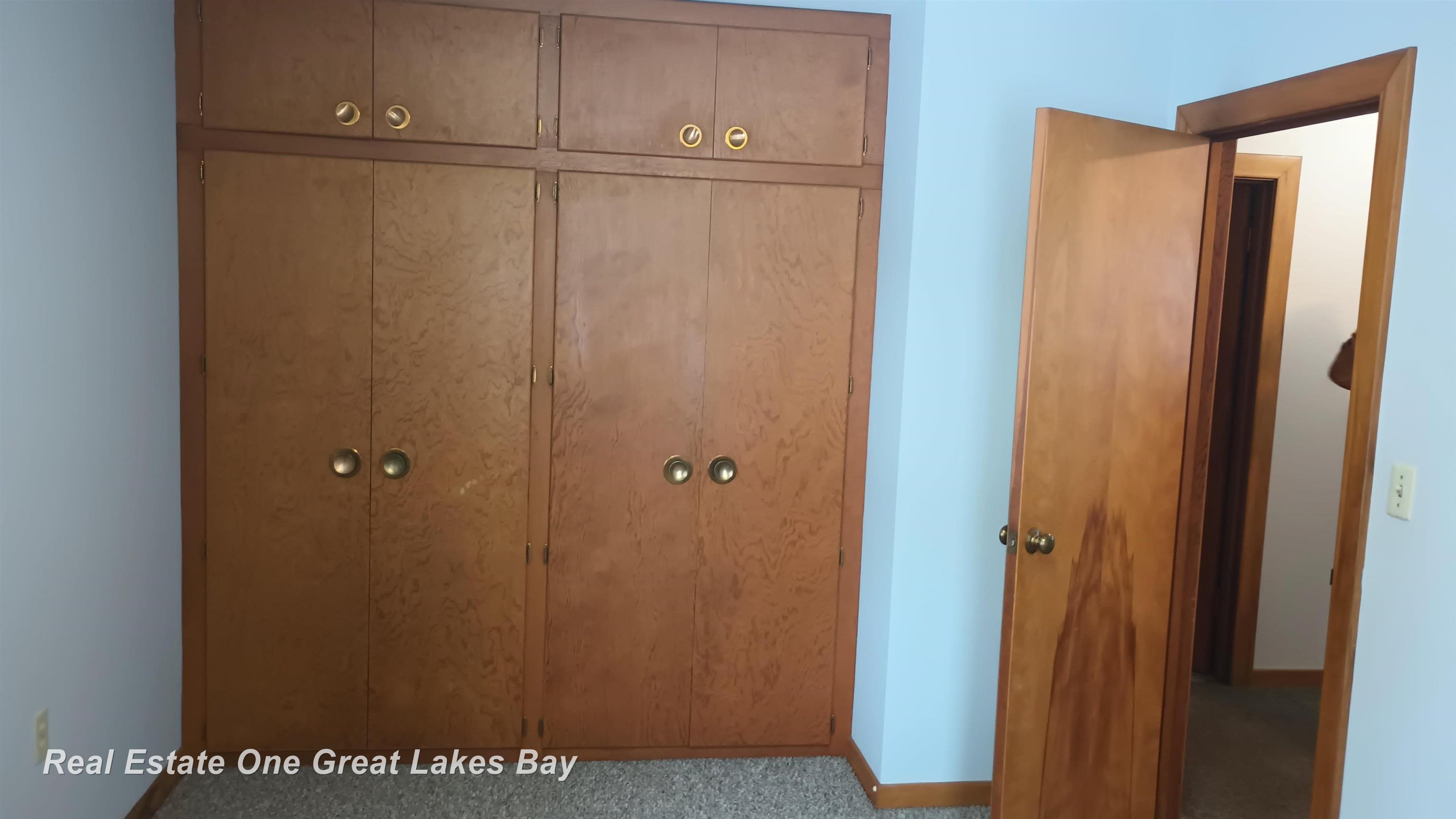 2700 Hemmeter Road Saginaw, MI 48603 - Photo 10 of 19 50164950-57e85f67-699e-4aa8-bdd0-abce0db93b9d.JPG
