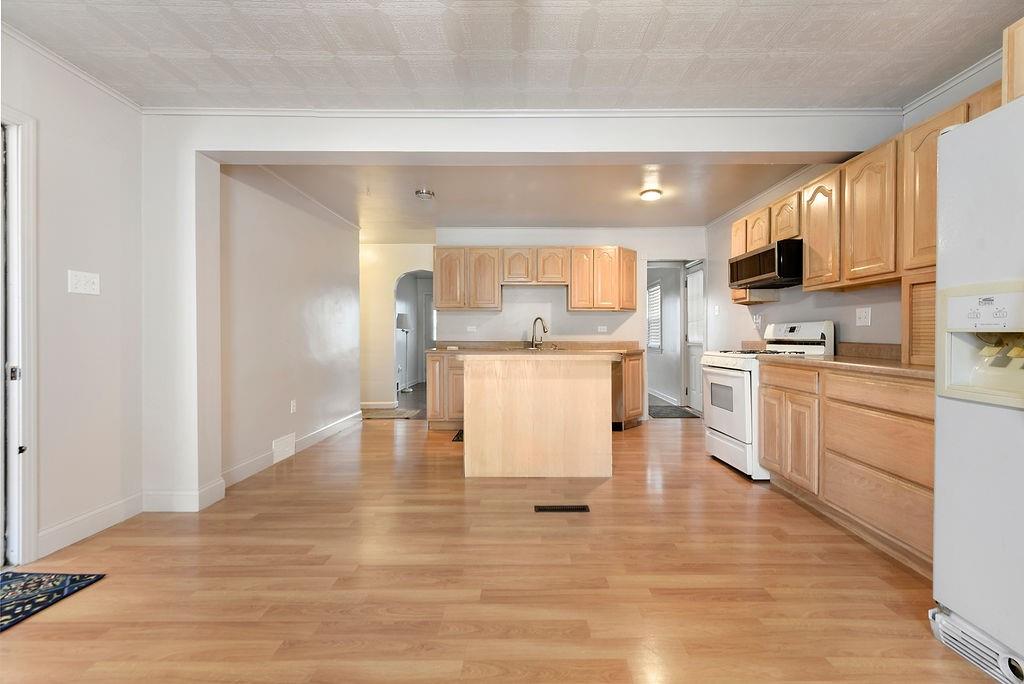 2020 Brodhead Road Aliquippa, PA 15001 - Photo 3 of 30