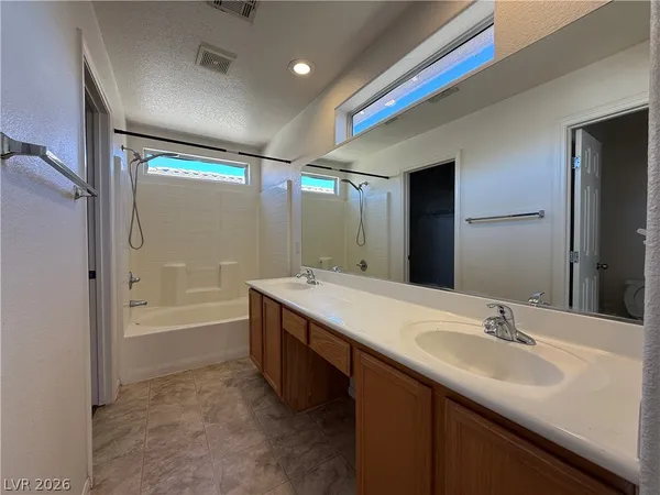 $2,000 | 10440 Anacostia Street, Las Vegas, NV 89183