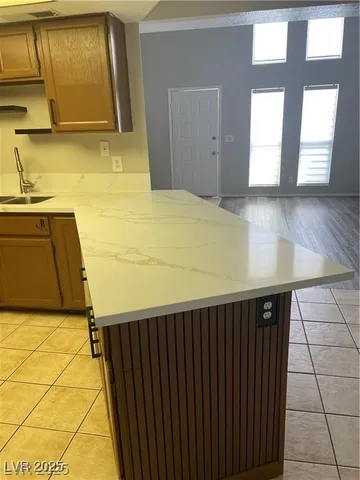 $995 | 493 Sellers Place, Henderson, NV 89011