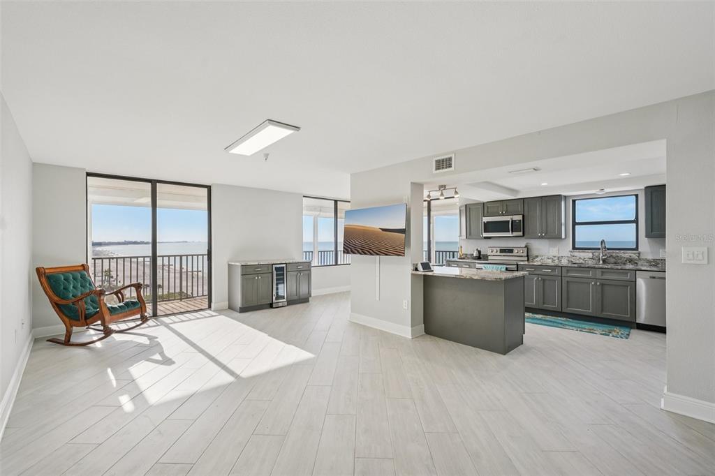 15316 Gulf Boulevard, Unit 801 Madeira Beach, FL 33708 - Photo 5 of 41