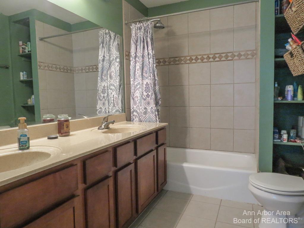 2201 Farm Valley Road Adrian, MI 49221 - Photo 17 of 35 Photo 17