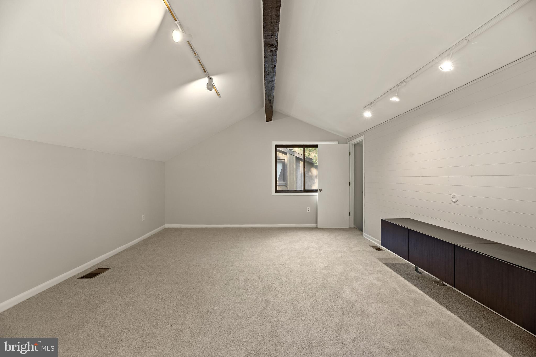 11032 Swansfield Road Columbia, MD 21044 - Photo 51 of 62 Gallery Image 51