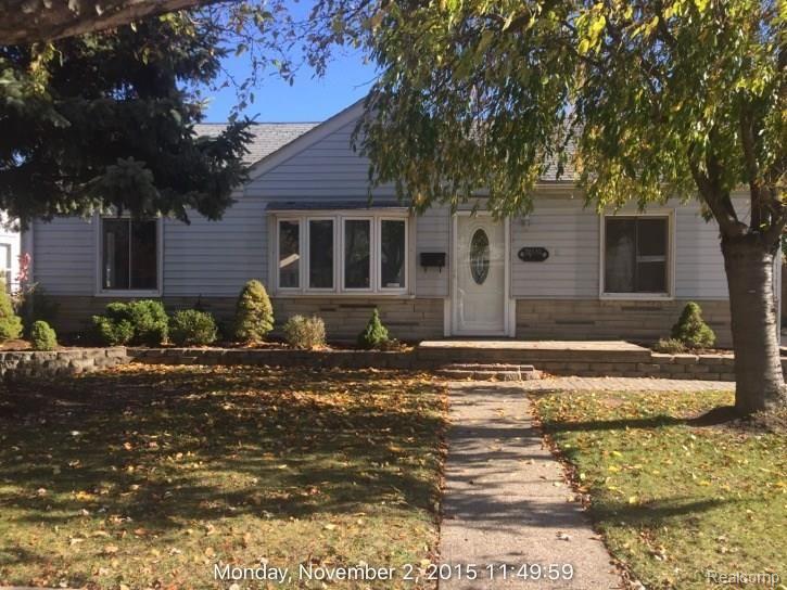 26540 Ridgemont Street Roseville, MI 48066 - Photo 1 of 13 IMG_2119.JPG