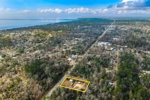 $440,000 | 1135 Florida Street, Mandeville, LA 70448