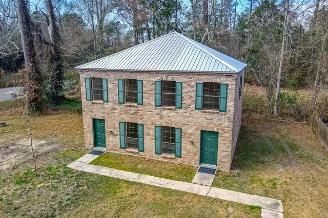 $440,000 | 1135 Florida Street, Mandeville, LA 70448