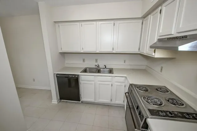 $440,000 | 1135 Florida Street, Mandeville, LA 70448