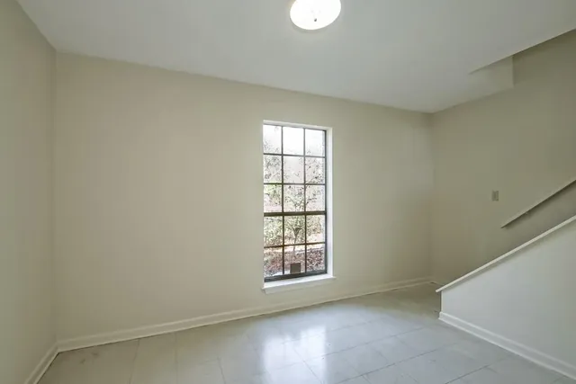 $440,000 | 1135 Florida Street, Mandeville, LA 70448